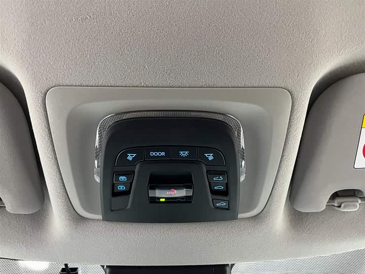 Фото 7 - Toyota Corolla Cross