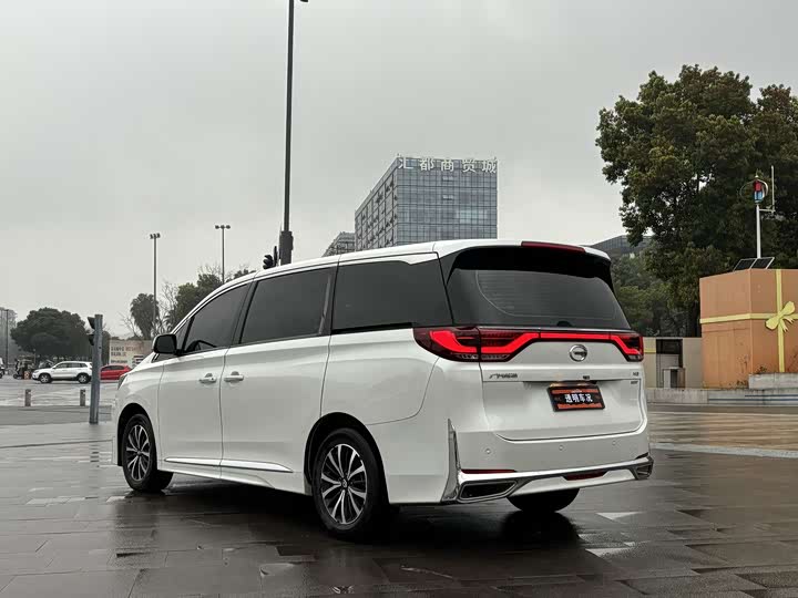 Фото 6 - GAC Trumpchi M8