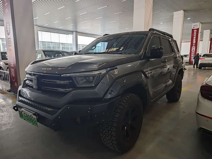 Фото 1 - Tank 400 Hybrid