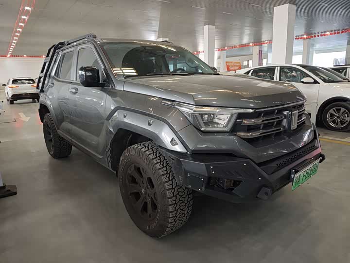 Фото 3 - Tank 400 Hybrid