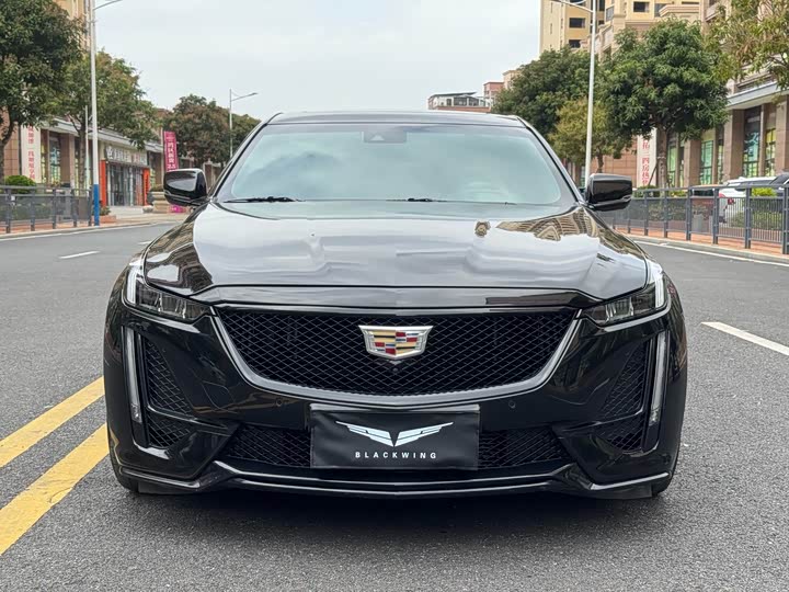 Фото 2 - Cadillac CT5