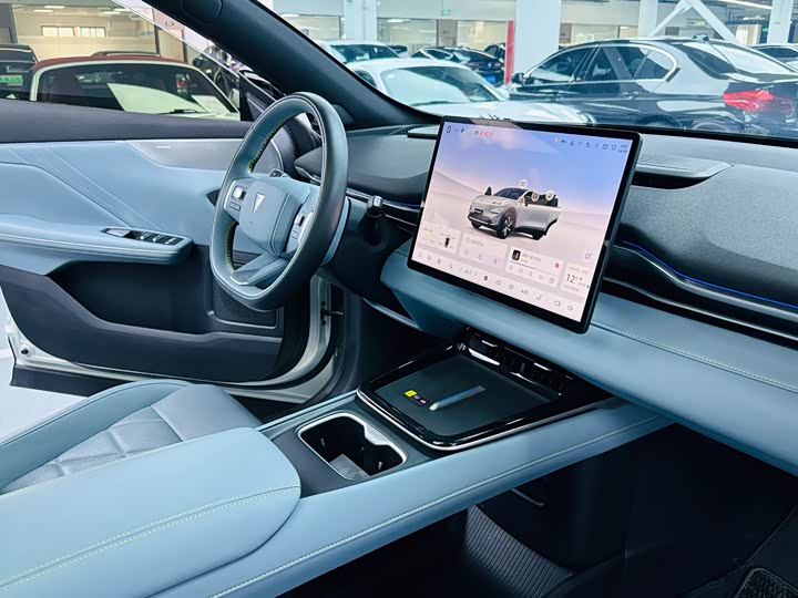 Фото 7 - Changan Deepal S05