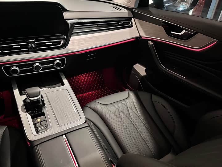 Фото 6 - Hongqi HS5