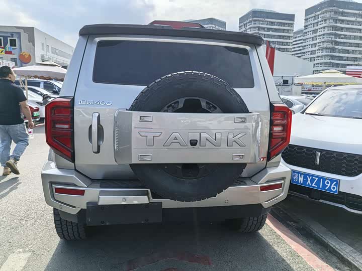 Photo 8 - Tank 400 Hybrid