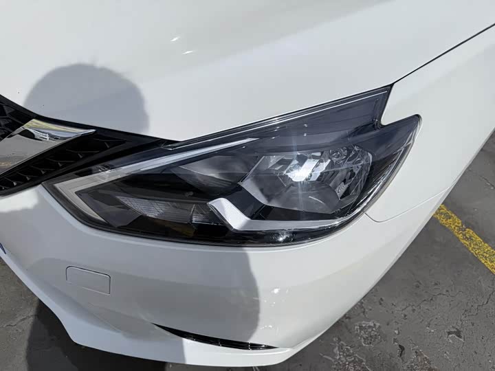 Photo 5 - Nissan Sylphy