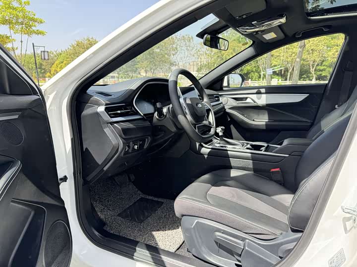 Фото 4 - JAC A5 Plus