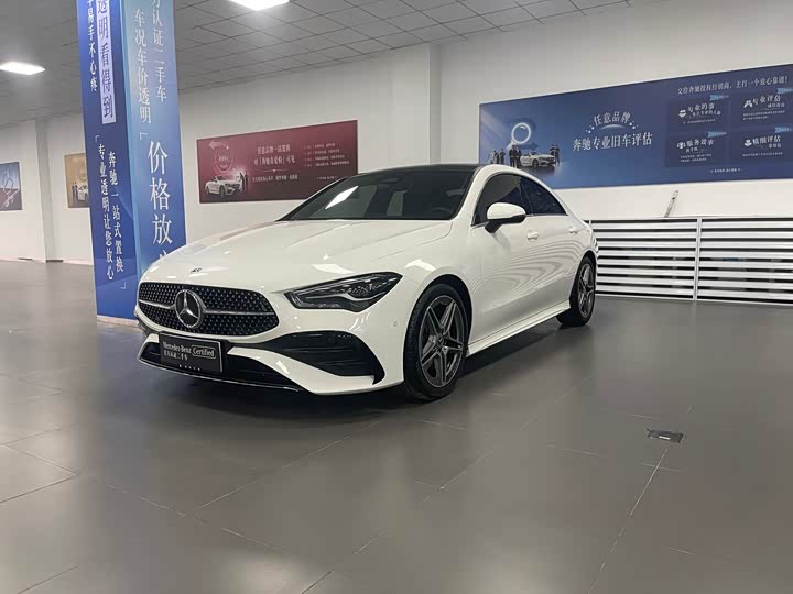 Фото 2 - Mercedes-Benz CLA-Class