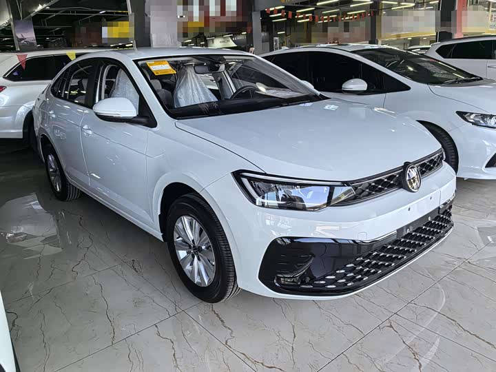 Фото 3 - Volkswagen Lavida