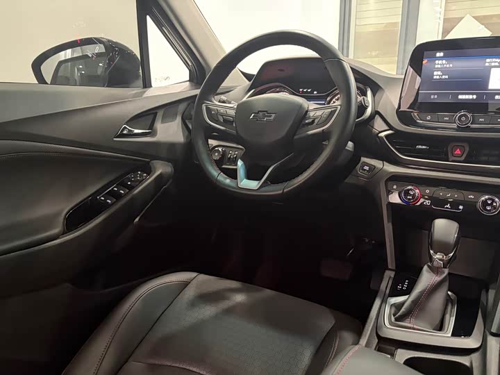 Фото 8 - Chevrolet Orlando