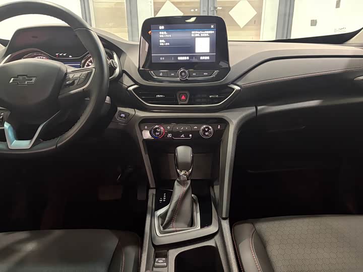 Фото 9 - Chevrolet Orlando