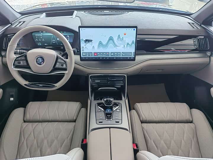 Фото 7 - BYD Tang Hybrid/EV