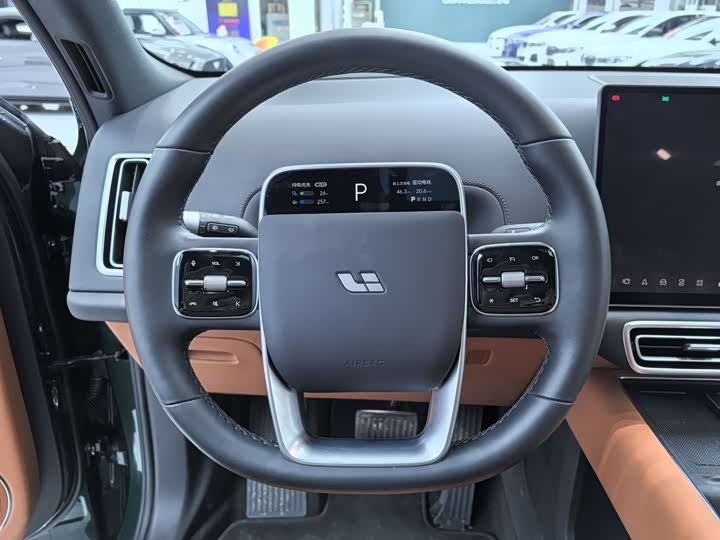 Фото 9 - LiXiang L8