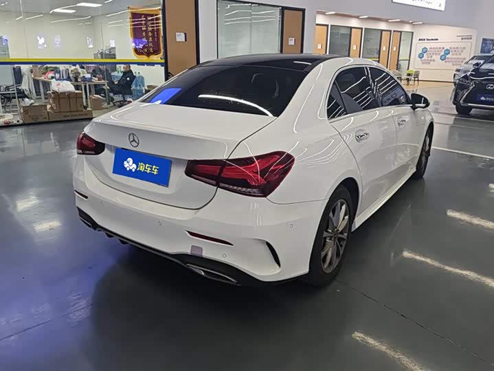 Фото 3 - Mercedes-Benz A-Class