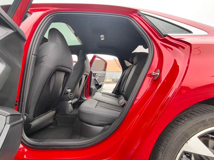 Фото 8 - Audi A3