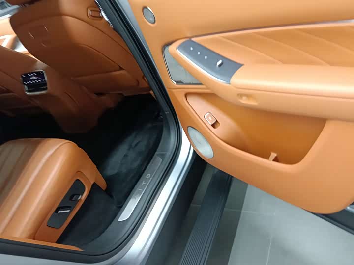 Фото 9 - Aito M8