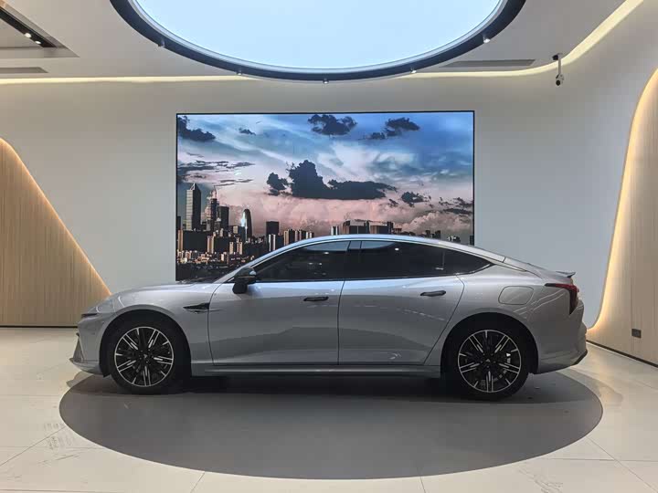 Фото 2 - Hozon S