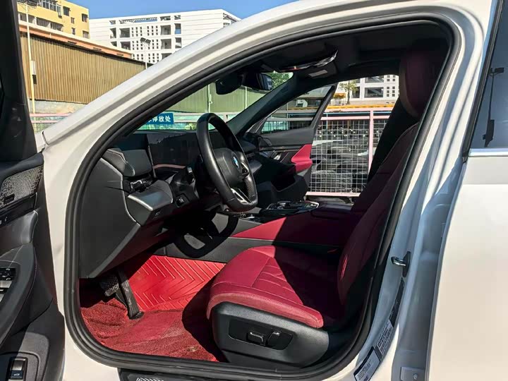 Фото 7 - BMW 5 Series