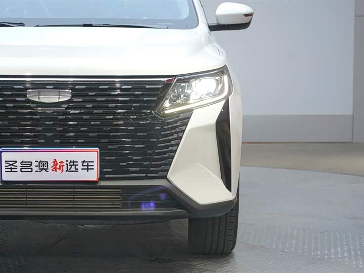 Фото 4 - Geely Okavango Pro