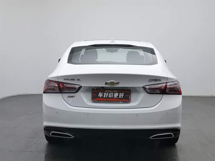 Фото 4 - Chevrolet Malibu XL