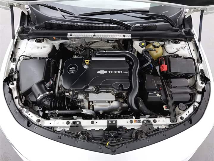 Фото 6 - Chevrolet Malibu XL