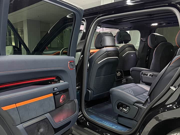 Фото 9 - Zeekr 9X