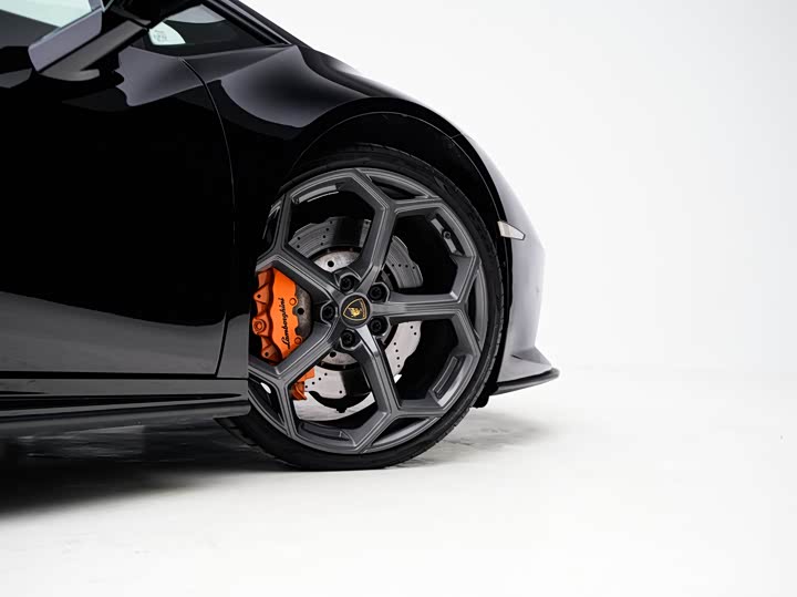 Фото 7 - Lamborghini Huracán