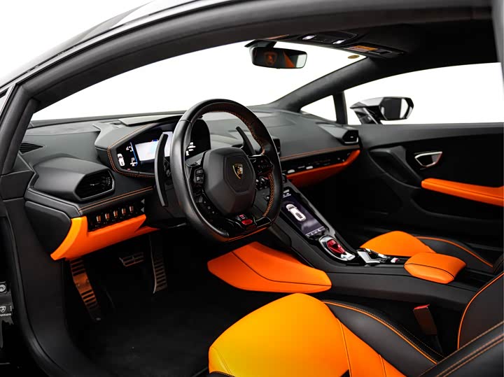 Фото 8 - Lamborghini Huracán