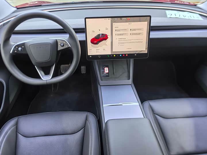 Фото 5 - Tesla Model 3