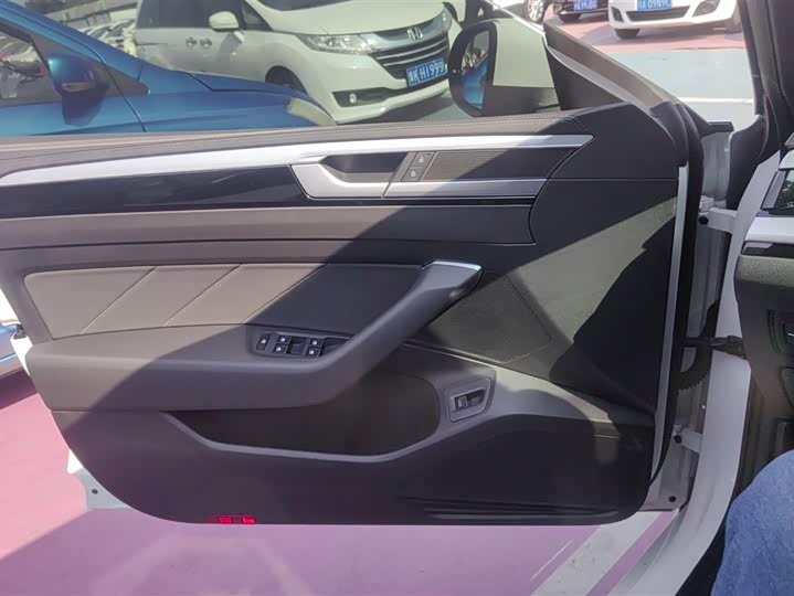 Фото 7 - Volkswagen CC