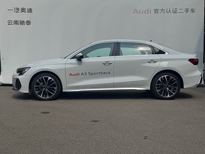 Фото 2 - Audi A3