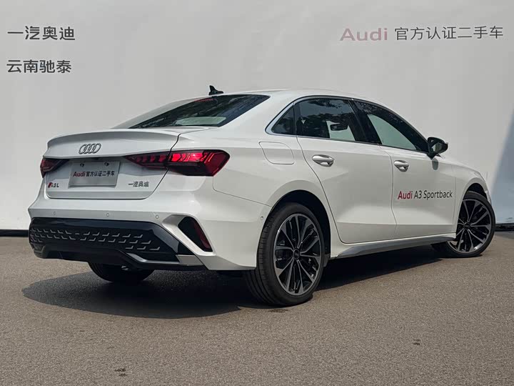 Фото 5 - Audi A3