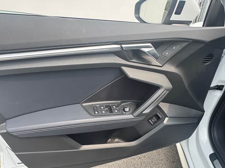 Фото 8 - Audi A3