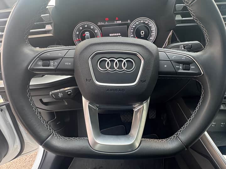 Фото 9 - Audi A3