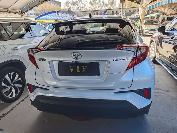 Photo 5 - Toyota Izoa