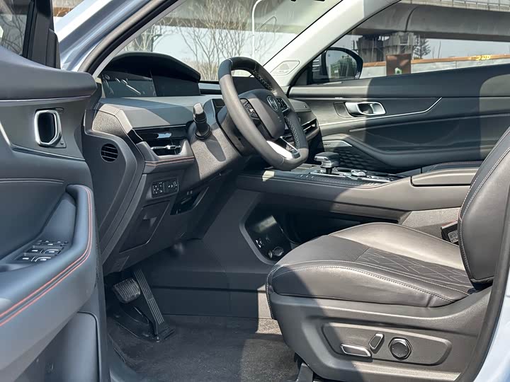 Фото 6 - Changan UNI-K