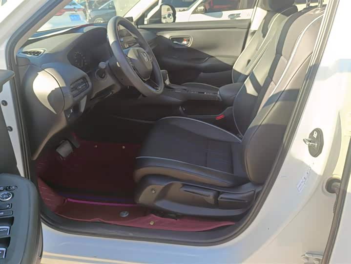 Фото 9 - Honda HR-V