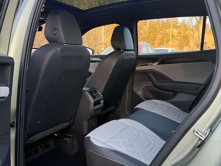 Фото 5 - Volkswagen Tayron