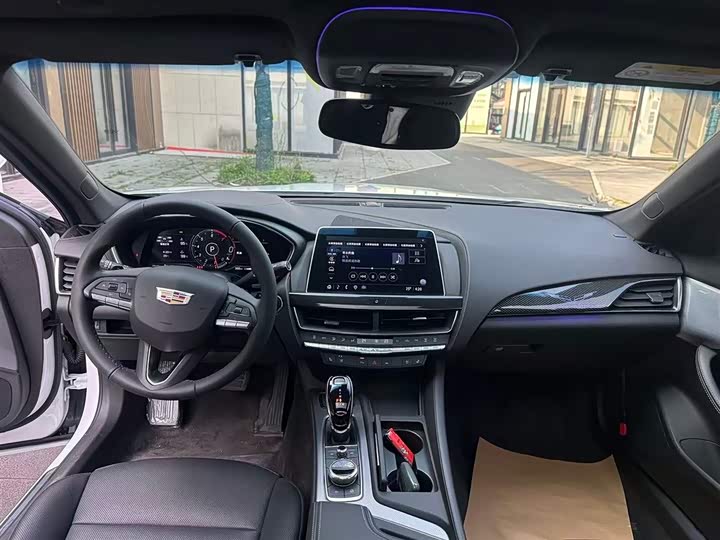 Photo 9 - Cadillac CT5