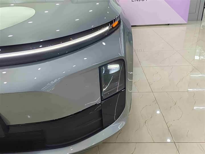 Фото 7 - LiXiang L6