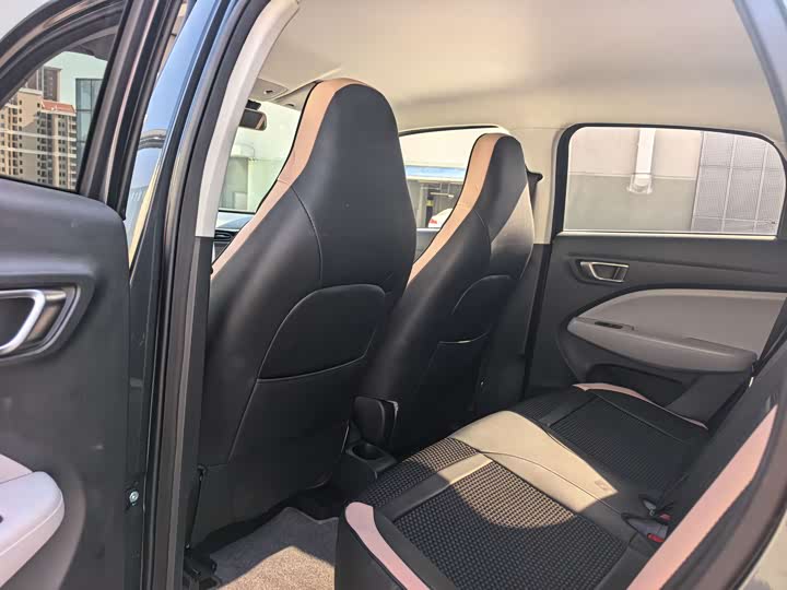 Photo 8 - Leapmotor T03