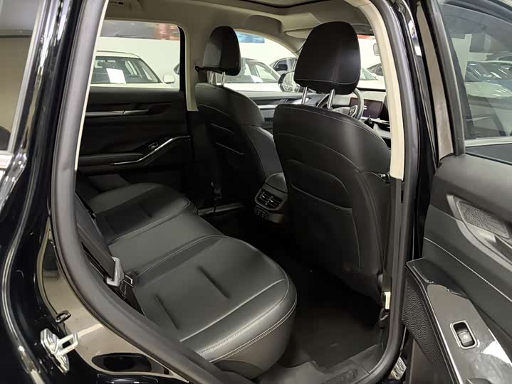 Фото 9 - Haval H6