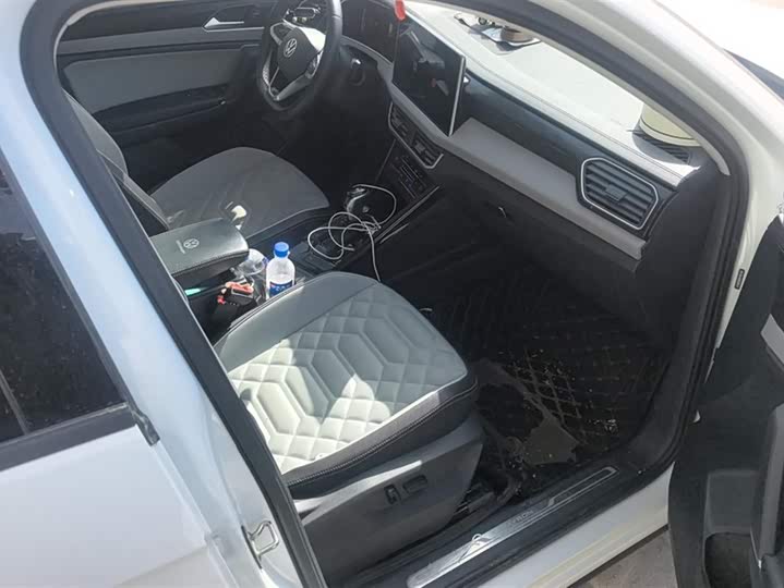 Фото 8 - Volkswagen Tayron