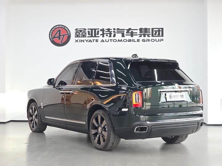 Photo 5 - Rolls-Royce Cullinan