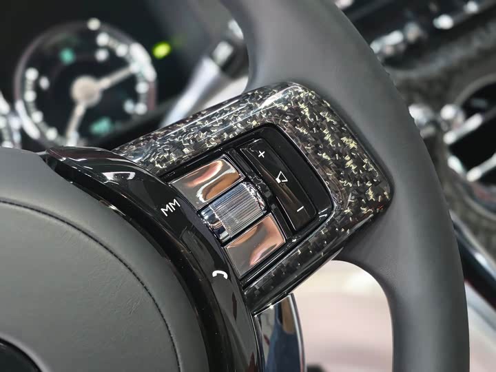 Photo 9 - Rolls-Royce Cullinan