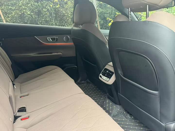 Photo 6 - Chery Fulwin T8