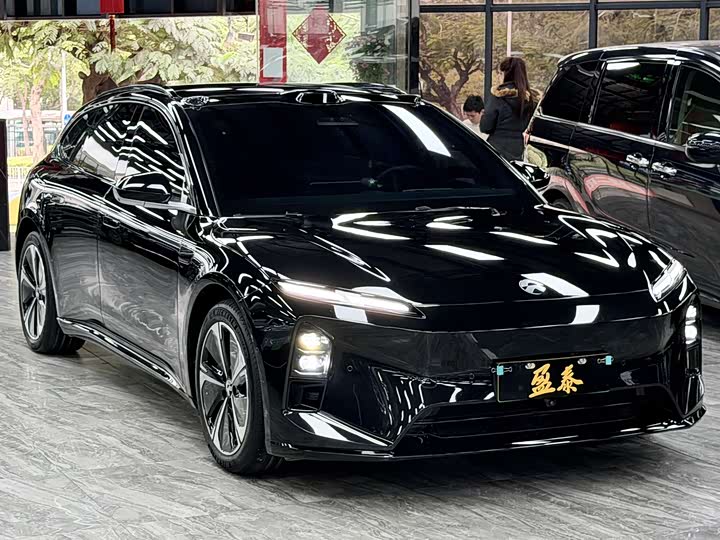 Фото 3 - Nio ET5T