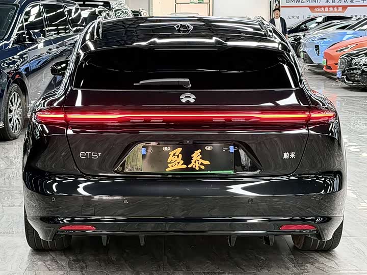 Фото 6 - Nio ET5T