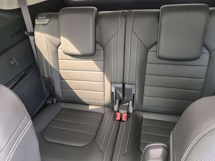 Фото 9 - Volkswagen Talagon