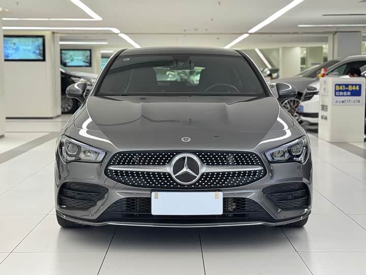 Фото 2 - Mercedes-Benz CLA-Class