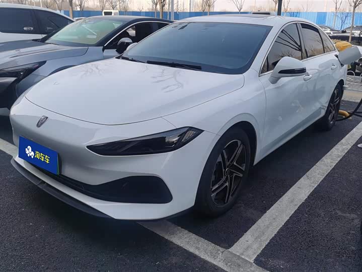 Фото 1 - Roewe D7